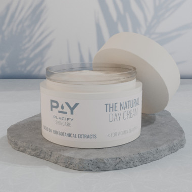 THE NATURAL DAY CREAM